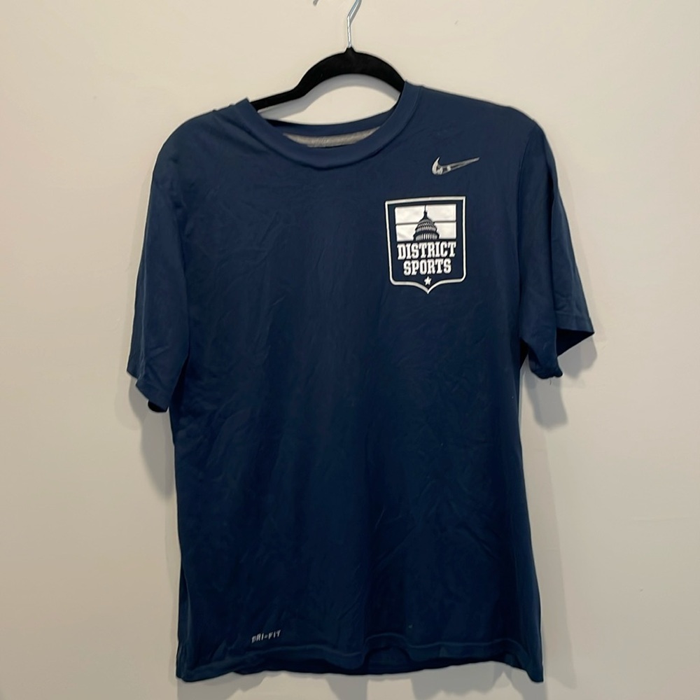District Sports Nike Dri-Fit T (L)